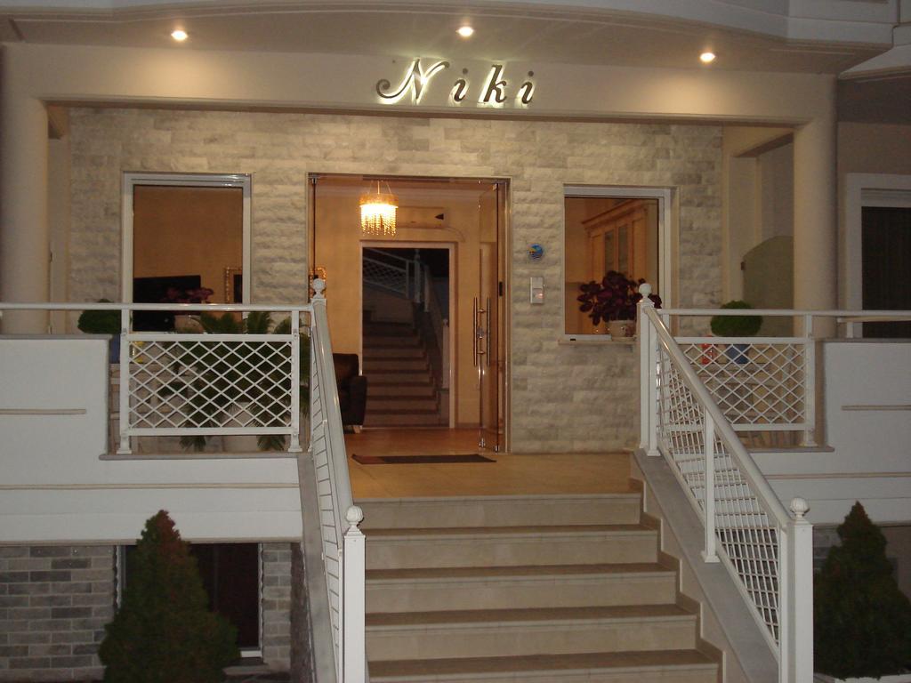 Niki Apartments Chrysi Ammoudia Exterior foto